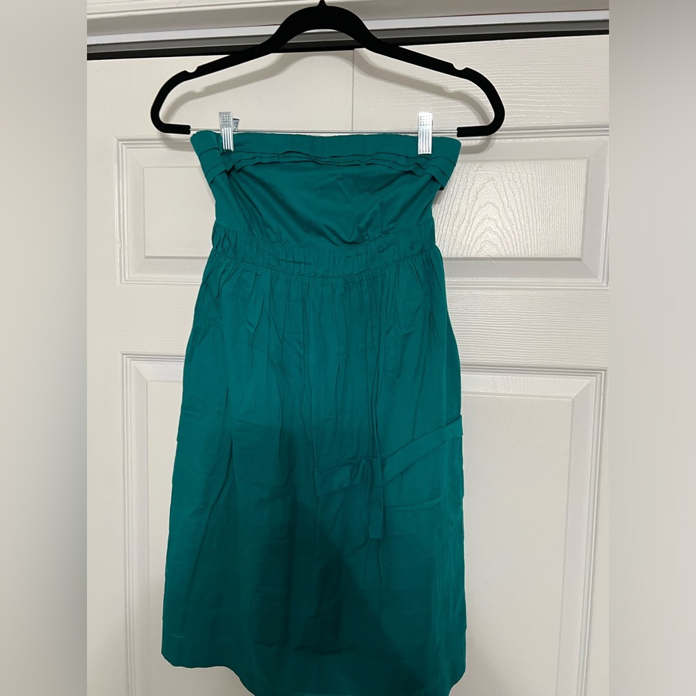 Anthropologie strapless dress in green color Maeve size 2 GUC
